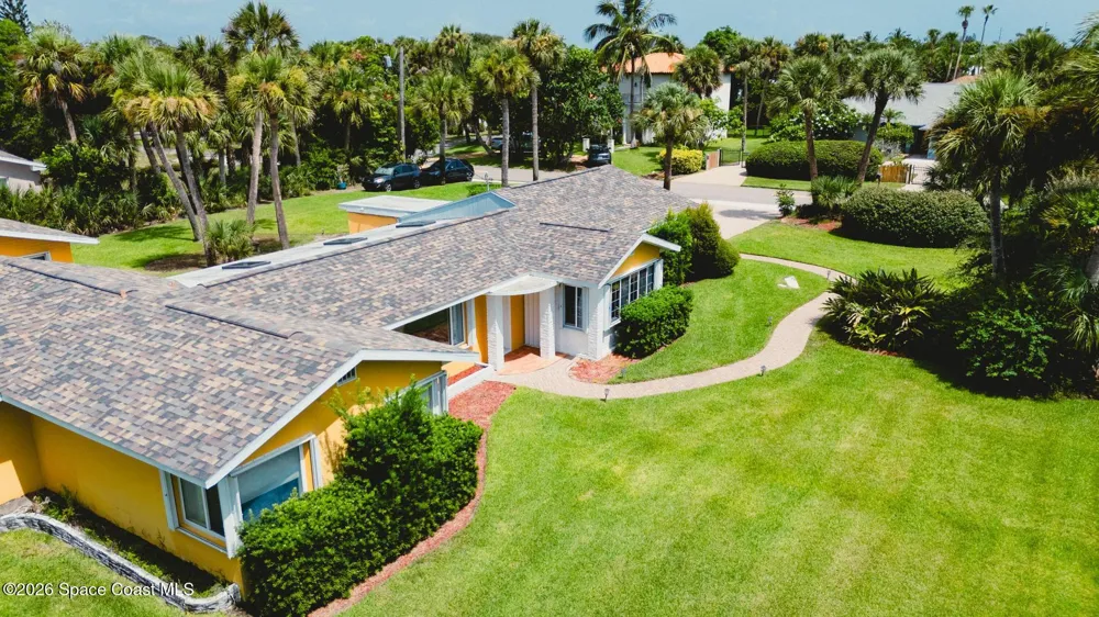 702 Oak Street Melbourne Beach, FL 32951