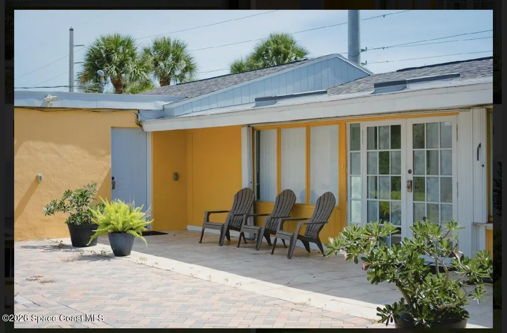 702 Oak Street Melbourne Beach, FL 32951