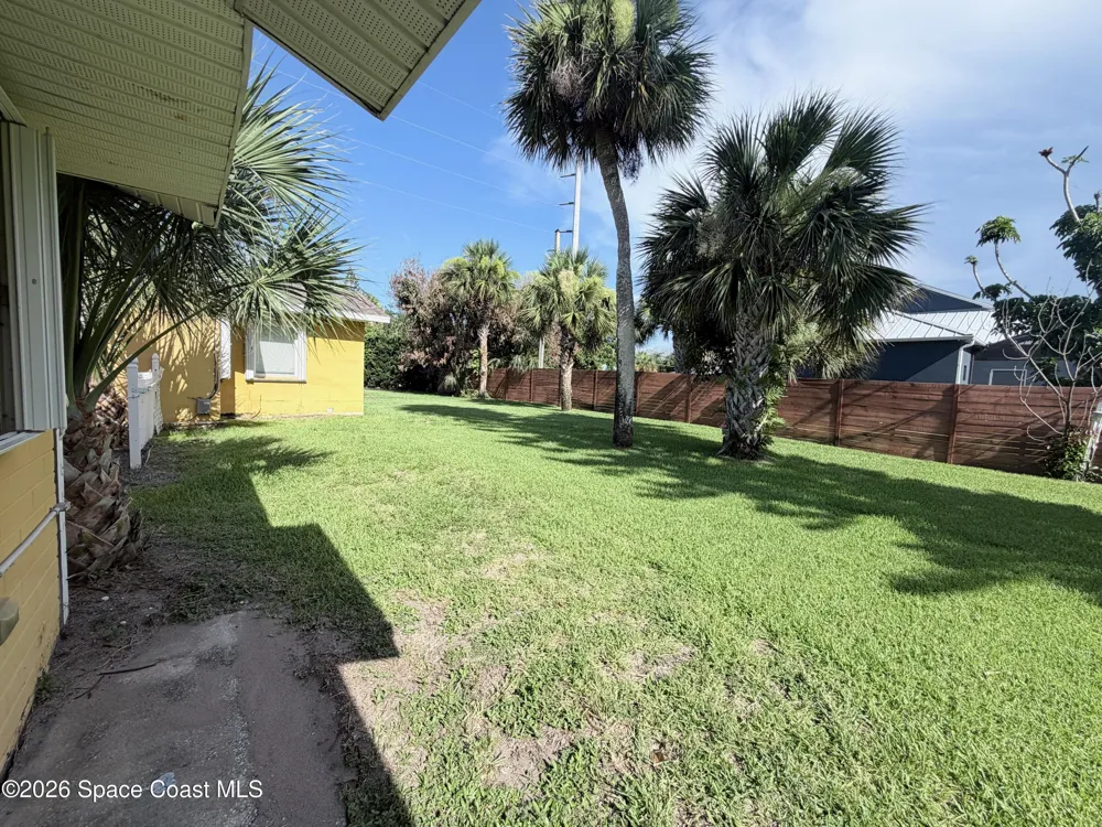 702 Oak Street Melbourne Beach, FL 32951