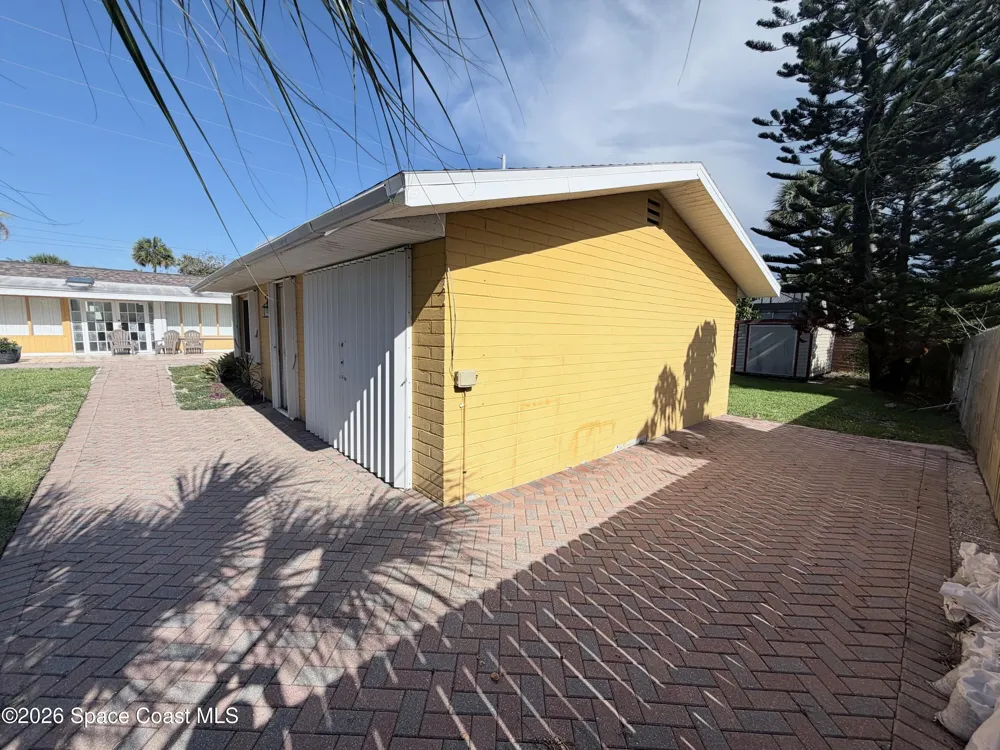 702 Oak Street Melbourne Beach, FL 32951