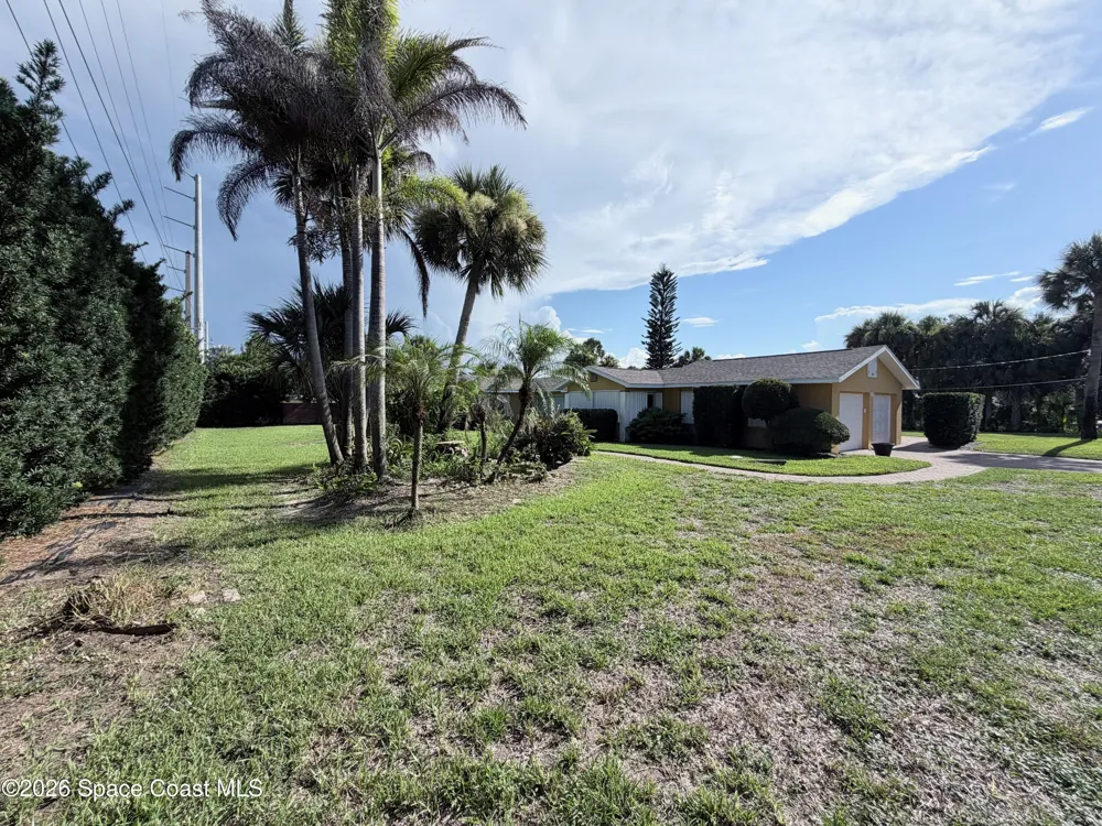 702 Oak Street Melbourne Beach, FL 32951
