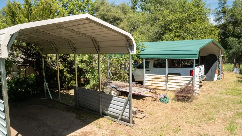 42655 Highway 49 Ahwahnee, CA 93601