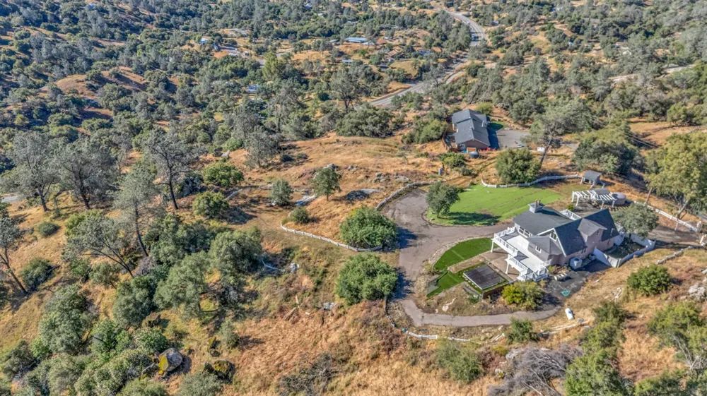 30450 Morgan Canyon Road Prather, CA 93651