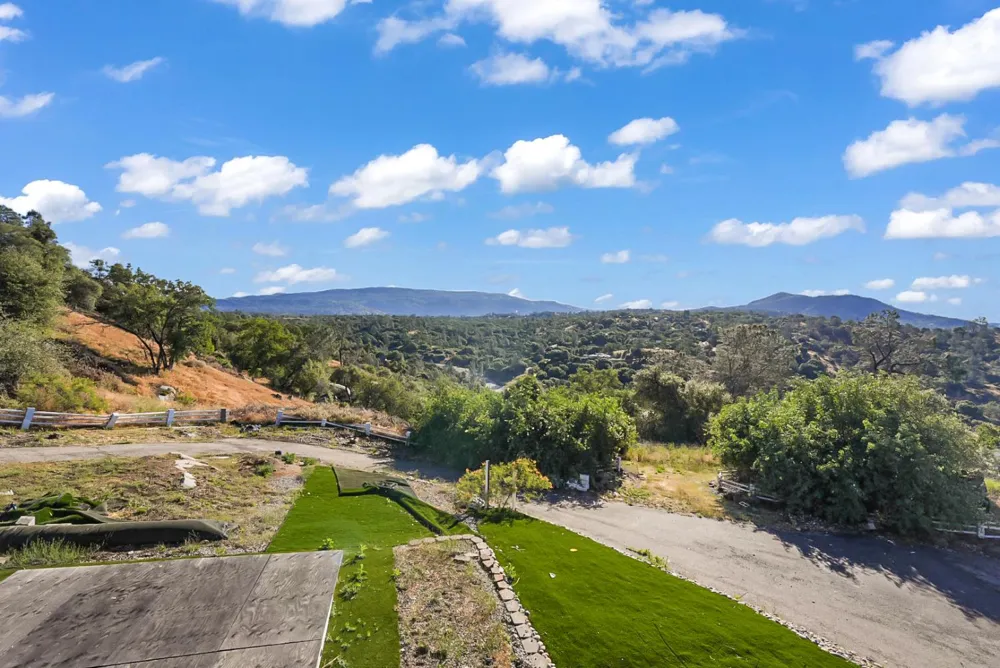 30450 Morgan Canyon Road Prather, CA 93651