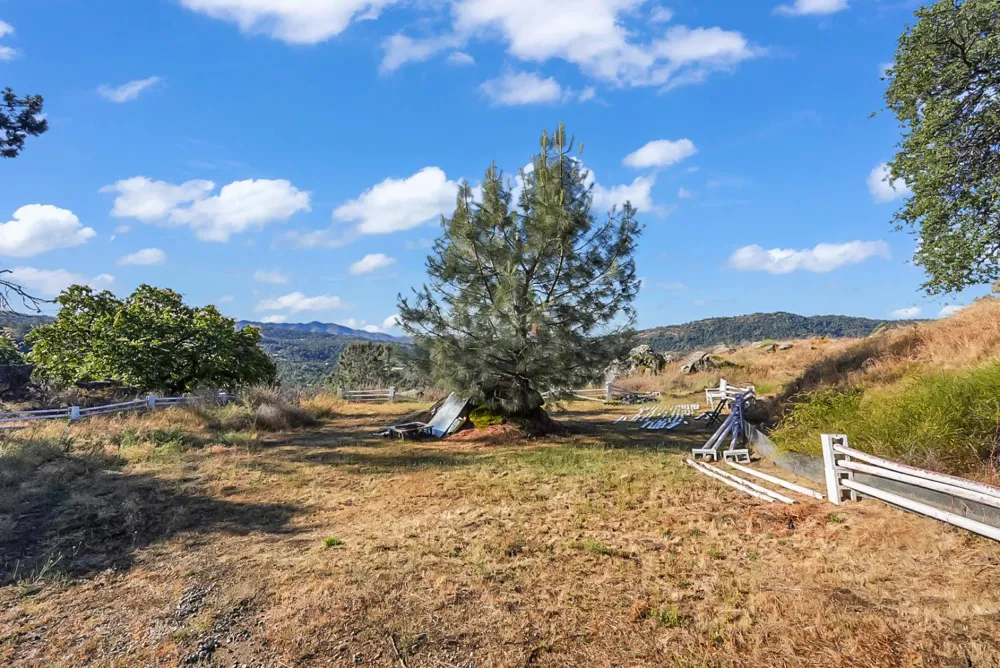 30450 Morgan Canyon Road Prather, CA 93651