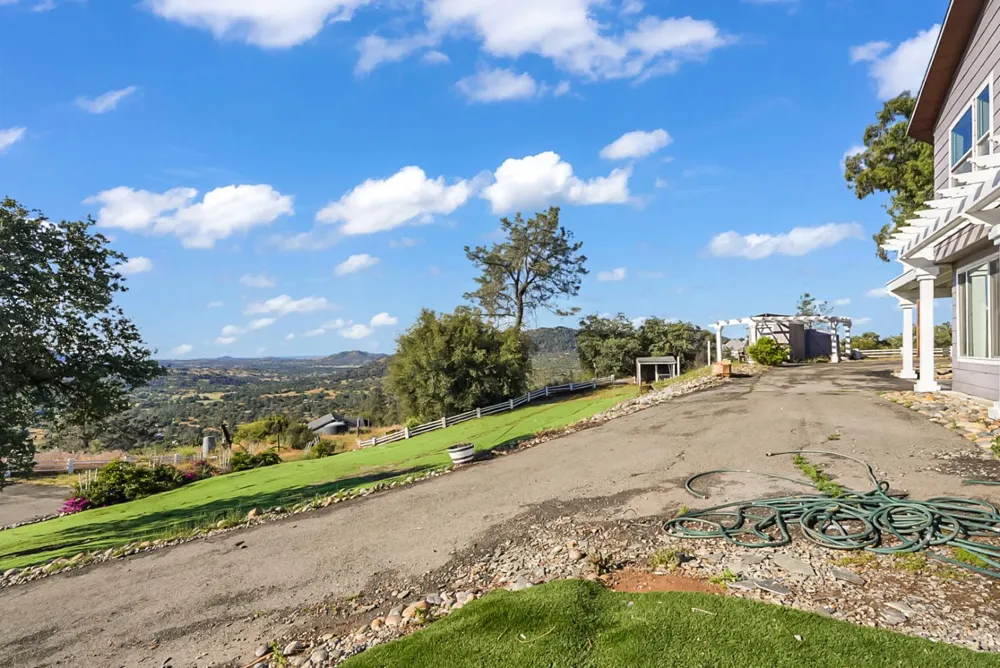 30450 Morgan Canyon Road Prather, CA 93651