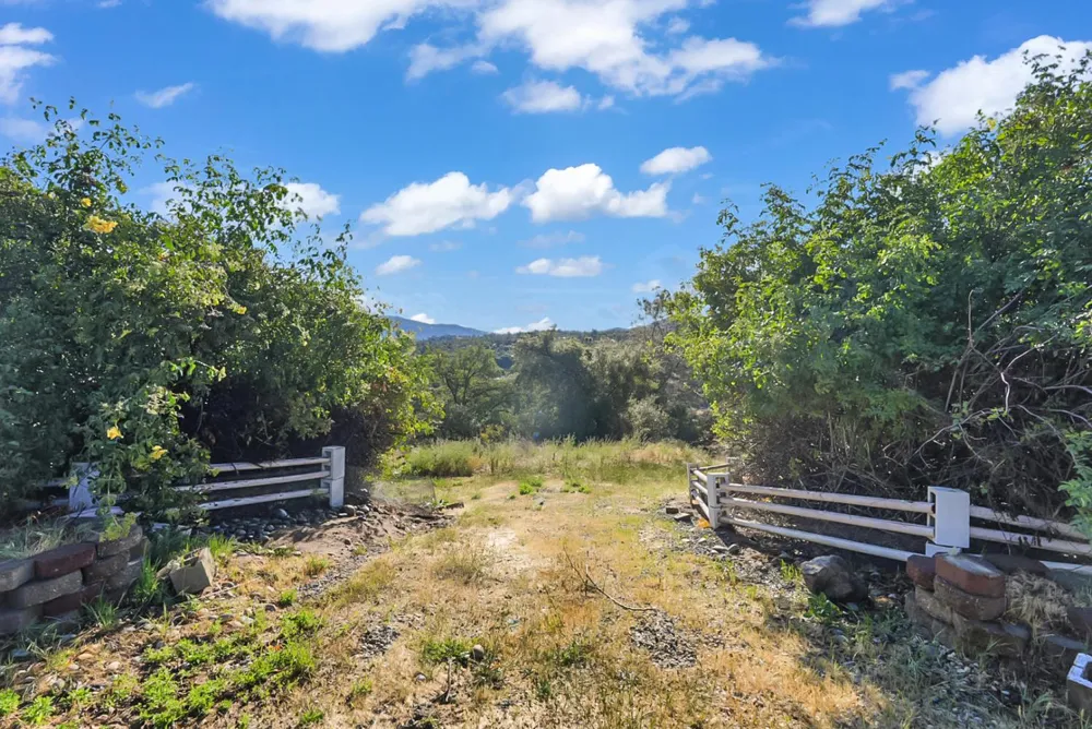 30450 Morgan Canyon Road Prather, CA 93651