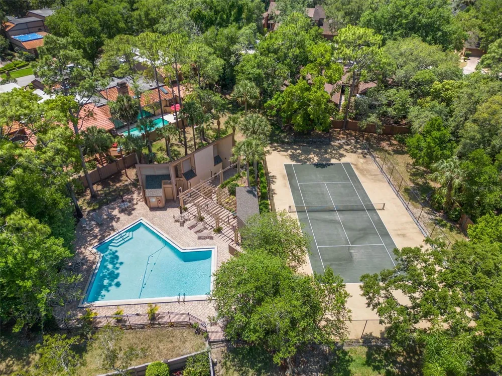 106 HIDDEN OAK DRIVE Longwood, FL 32779