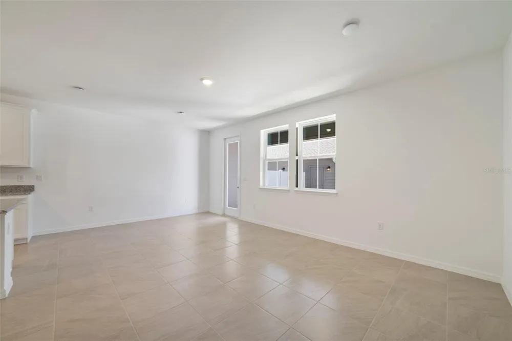 686 LOLA LANE Oviedo, FL 32765