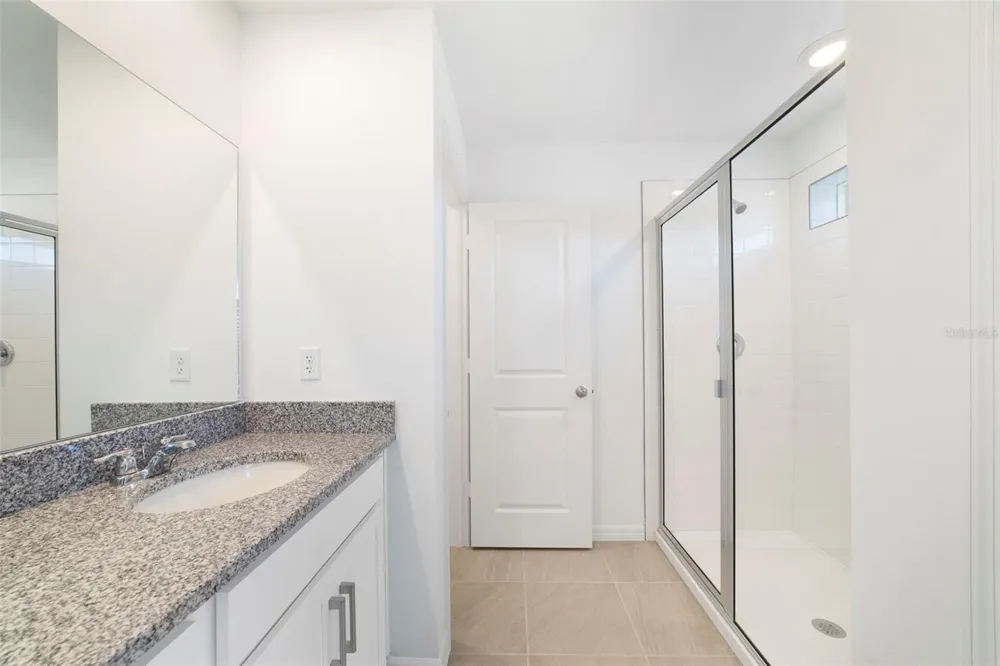 686 LOLA LANE Oviedo, FL 32765