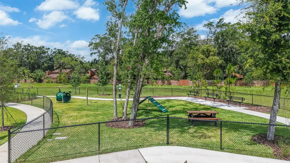 686 LOLA LANE Oviedo, FL 32765