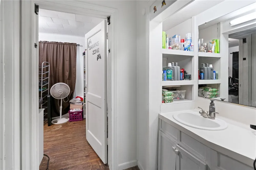 517 S Lamont Aransas Pass, TX 78336