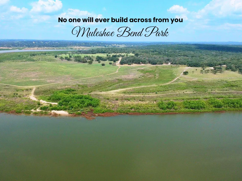 343 Harbor Drive Spicewood, TX 78669
