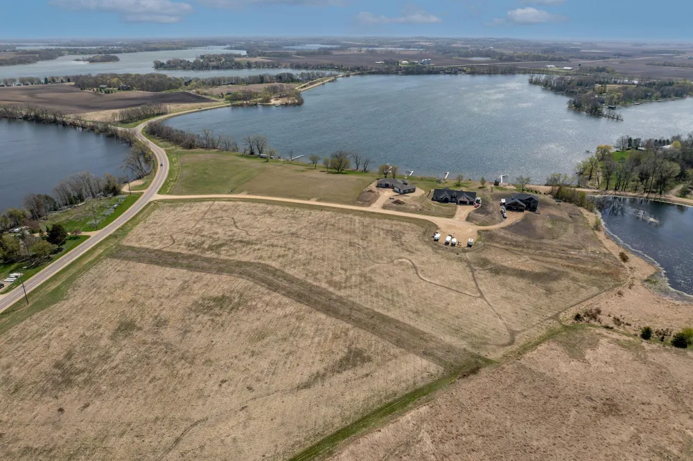 5xxx Lakeview Court Cleveland, MN 56017