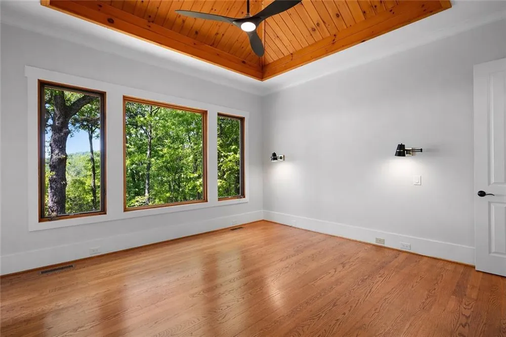 160 Bluestern Drive SE Big Canoe, GA 30143