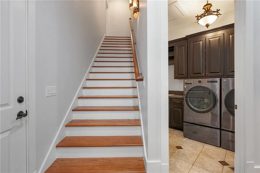 160 Bluestern Drive SE Big Canoe, GA 30143