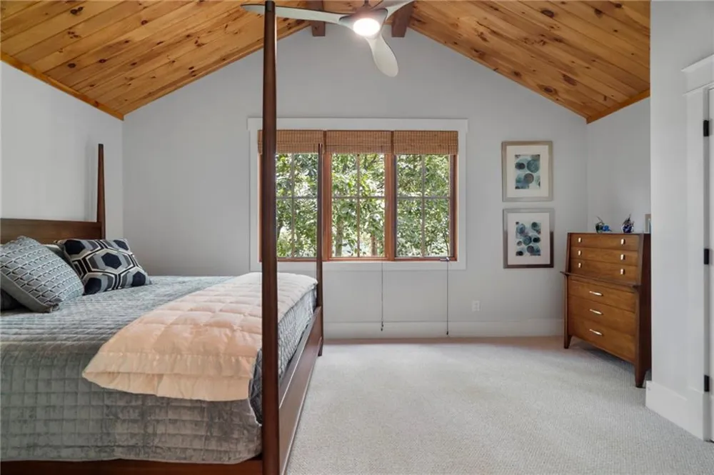 160 Bluestern Drive SE Big Canoe, GA 30143
