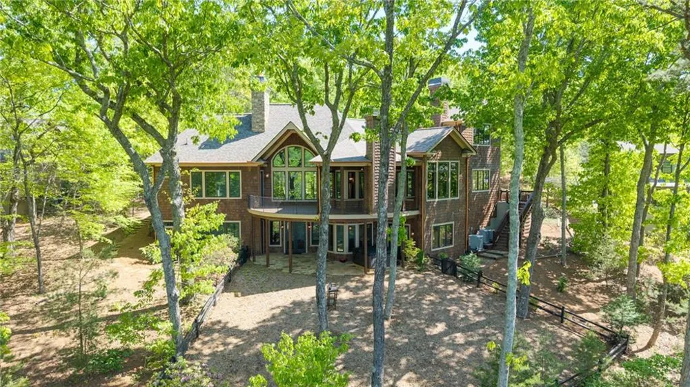 160 Bluestern Drive SE Big Canoe, GA 30143