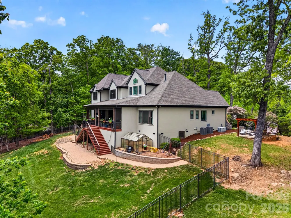 671 Mills River Way Horse Shoe, NC 28742