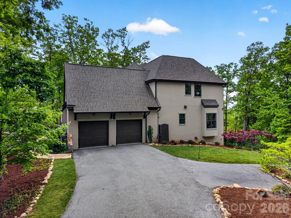 671 Mills River Way Horse Shoe, NC 28742