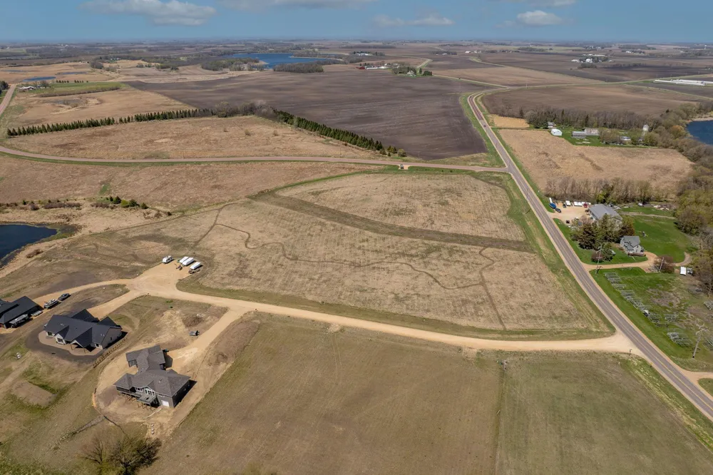 2xxx Lakeview Court Cleveland, MN 56017