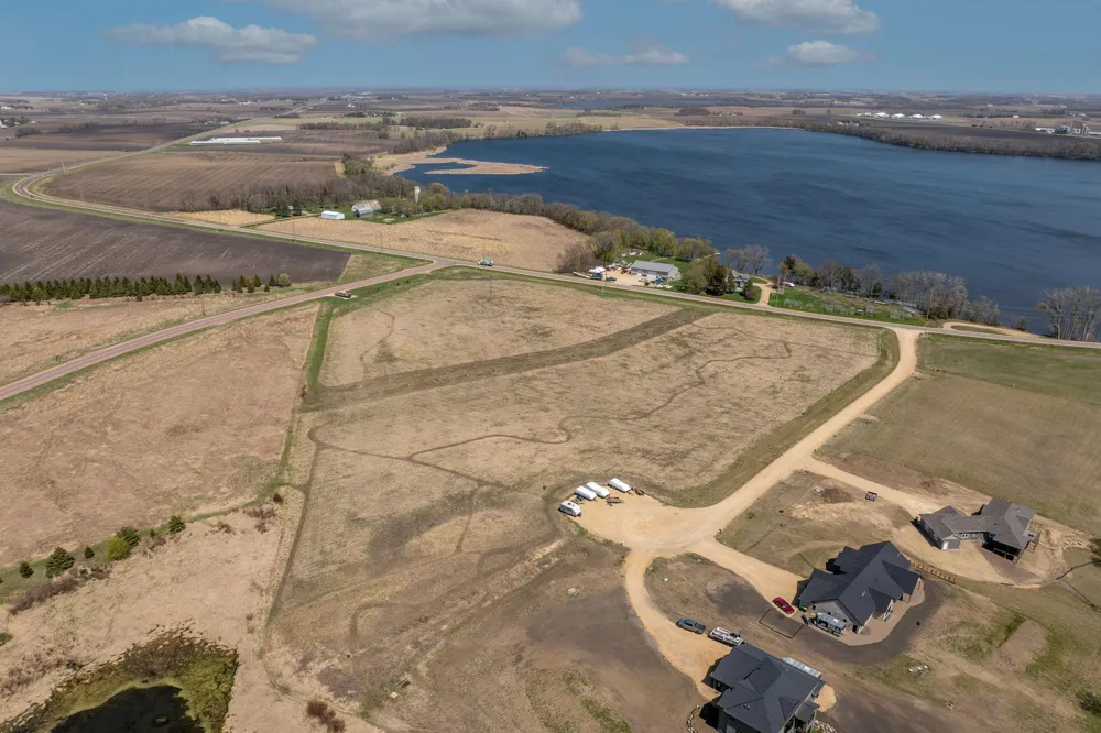 2xxx Lakeview Court Cleveland, MN 56017