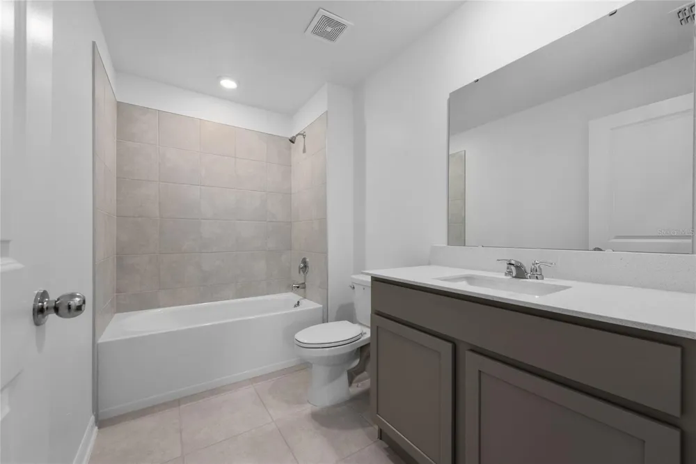 338 RUSTIC RAIL DRIVE Lake Wales, FL 33859