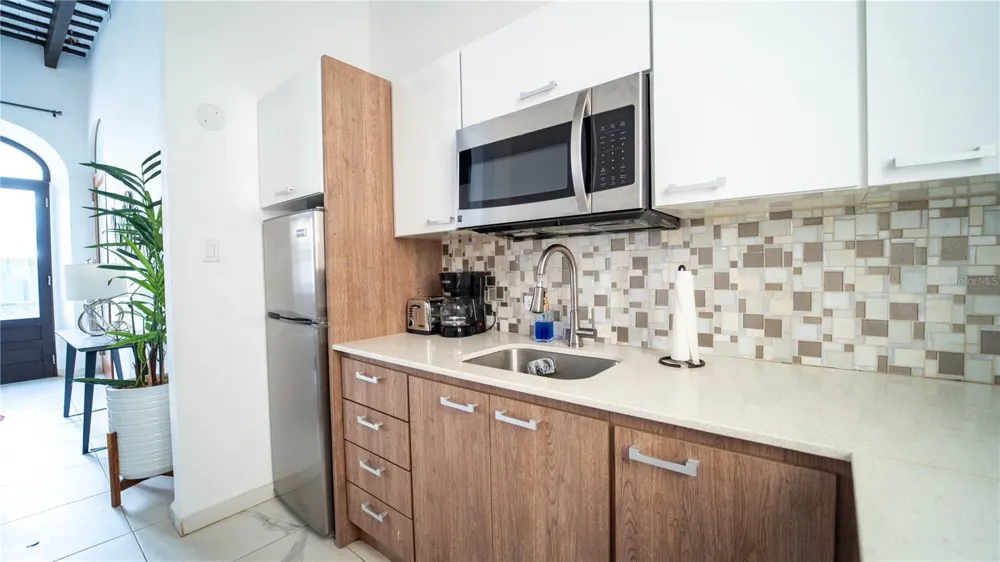 101 SOL STREET #2B Old San Juan, PR 00901