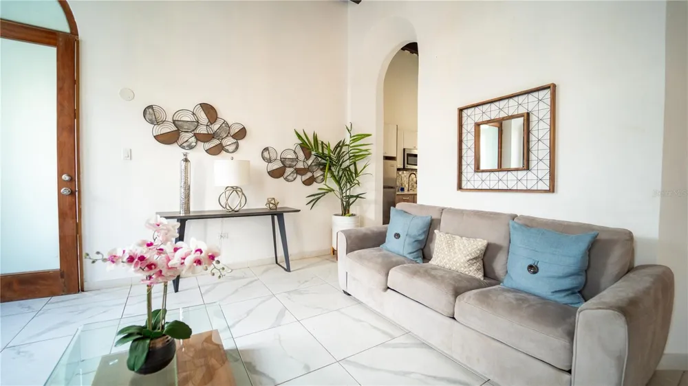 101 SOL STREET #2B Old San Juan, PR 00901