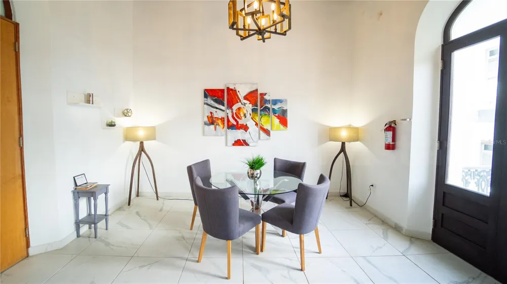 101 SOL STREET #2B Old San Juan, PR 00901
