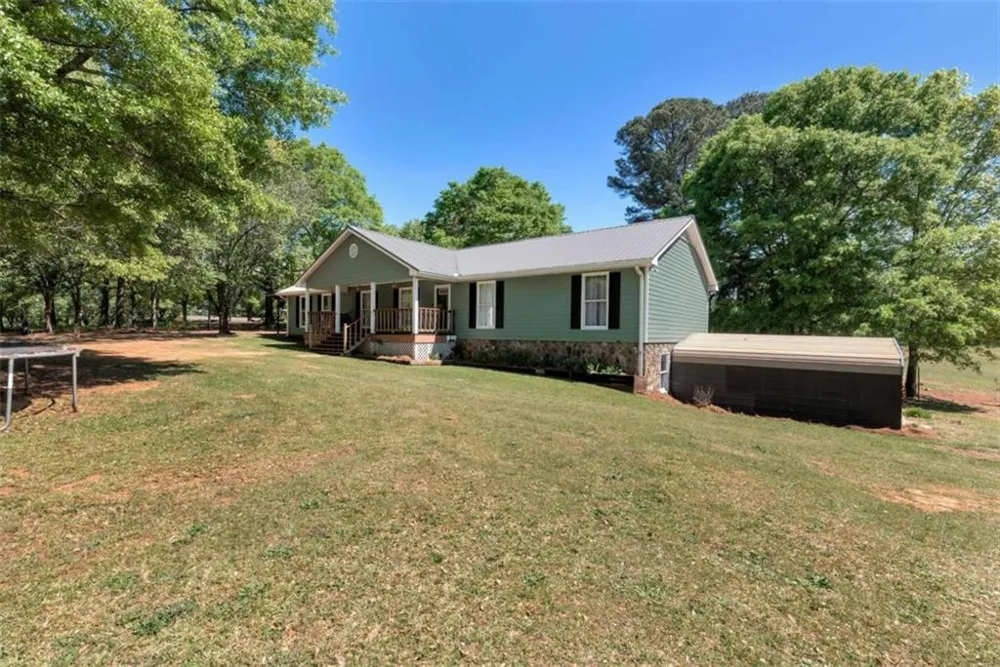 73 Kellogg Drive Colbert, GA 30628