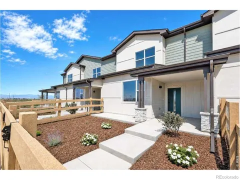 4912 Autumn Leaf Drive
