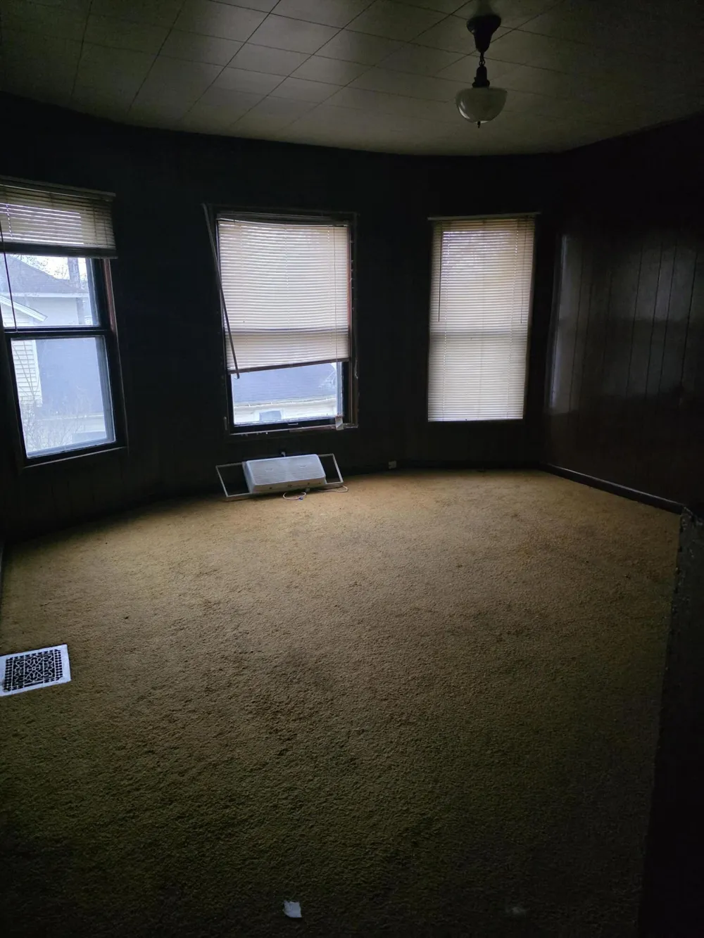 113 W Walnut Street Albion Township, MI 49224