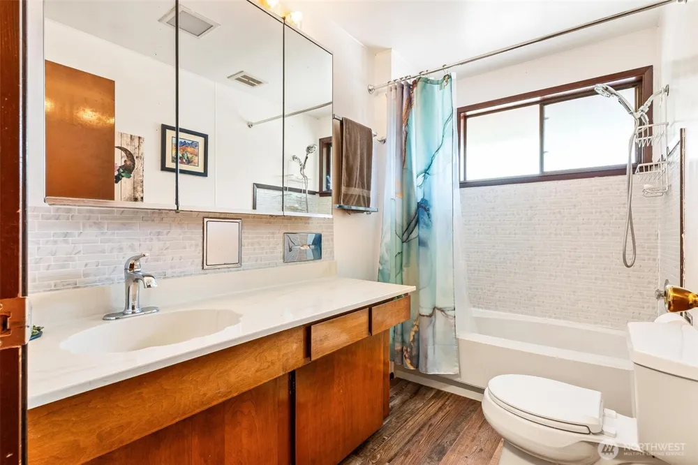8944 W Pressentin Drive Concrete, WA 98237