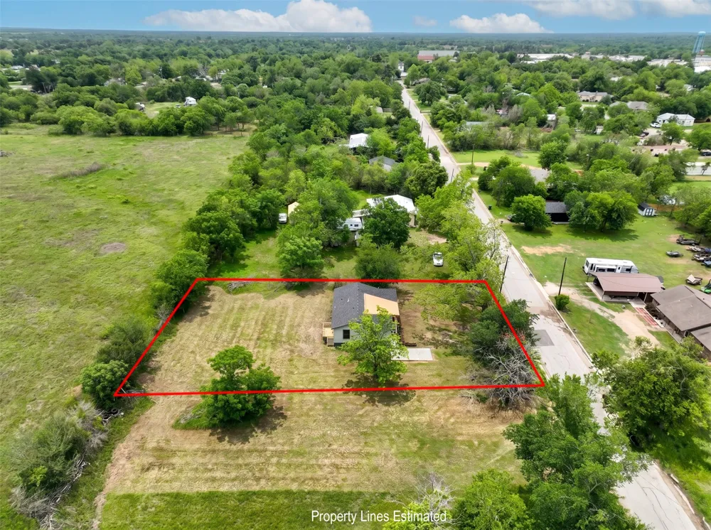 700 Rice Street Rockdale, TX 76567