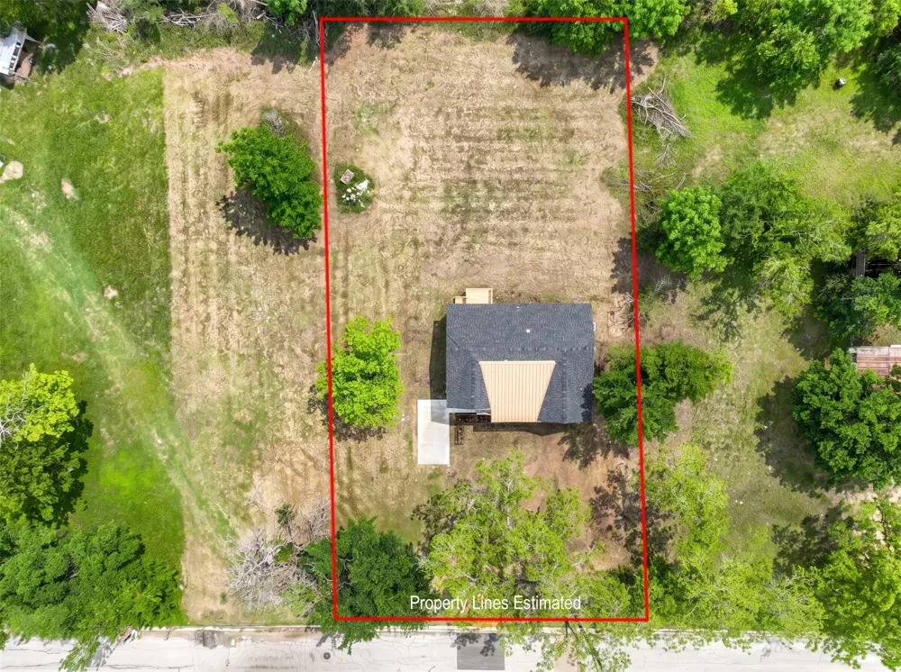 700 Rice Street Rockdale, TX 76567