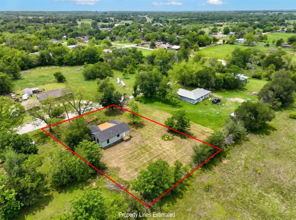 700 Rice Street Rockdale, TX 76567