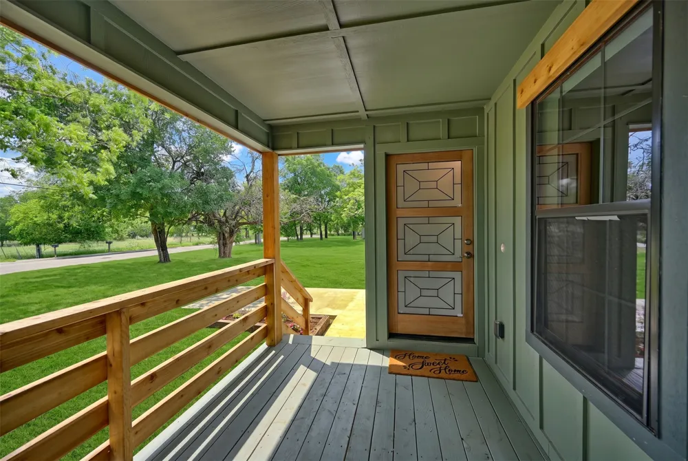 700 Rice Street Rockdale, TX 76567