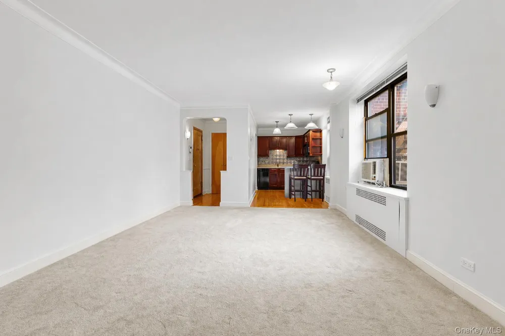 290 Sixth Avenue #4E New York (Manhattan), NY 10014