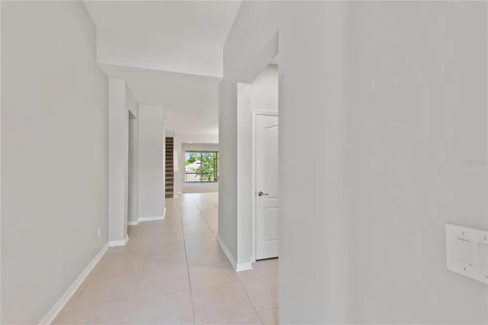 2017 BOSS HEWETT STREET Oakland, FL 34787