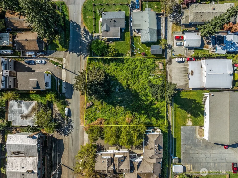15439 9th Avenue SW Burien, WA 98166
