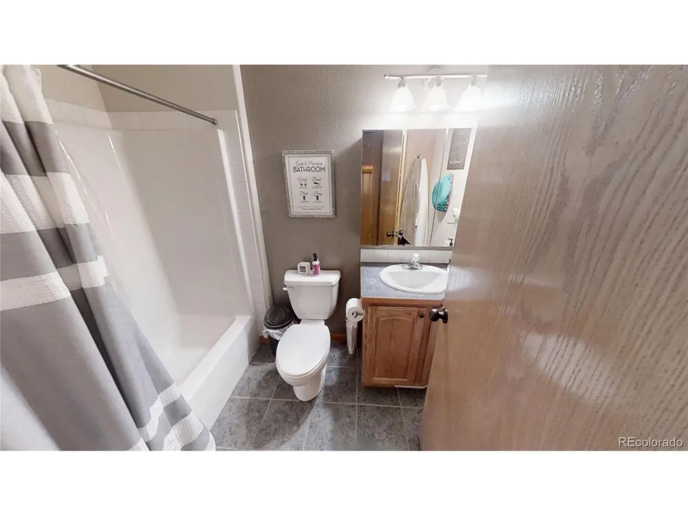 328 Glacier Avenue Brush, CO 80723