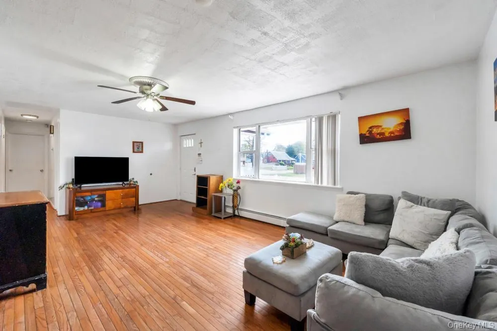 3 Dubois Avenue Amityville, NY 11701