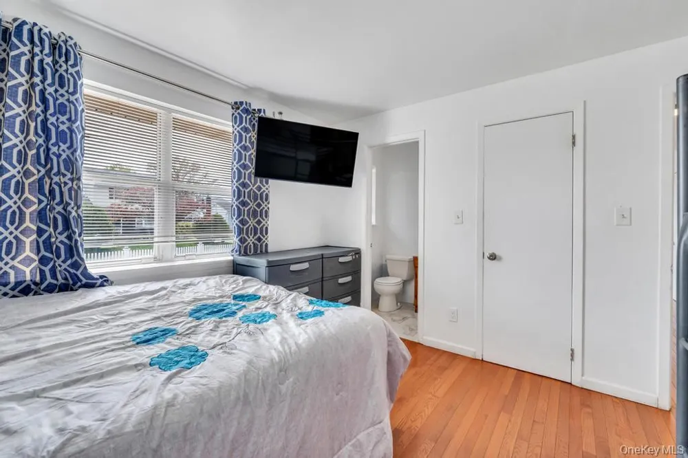 3 Dubois Avenue Amityville, NY 11701