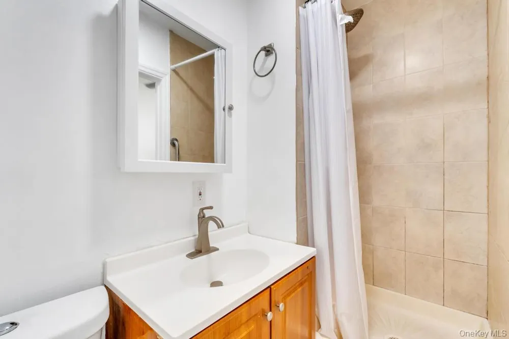 3 Dubois Avenue Amityville, NY 11701