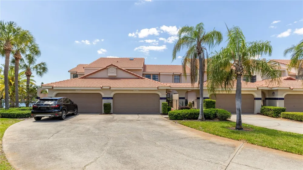 10438 SAINT TROPEZ PLACE Tampa, FL 33615