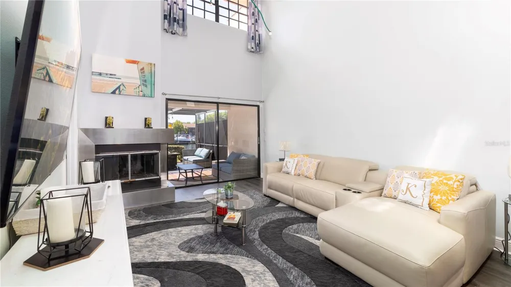 10438 SAINT TROPEZ PLACE Tampa, FL 33615