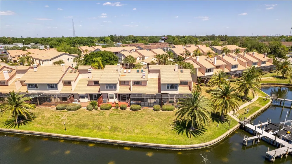 10438 SAINT TROPEZ PLACE Tampa, FL 33615