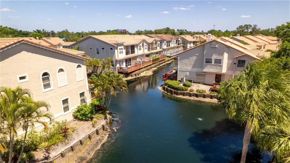 10438 SAINT TROPEZ PLACE Tampa, FL 33615