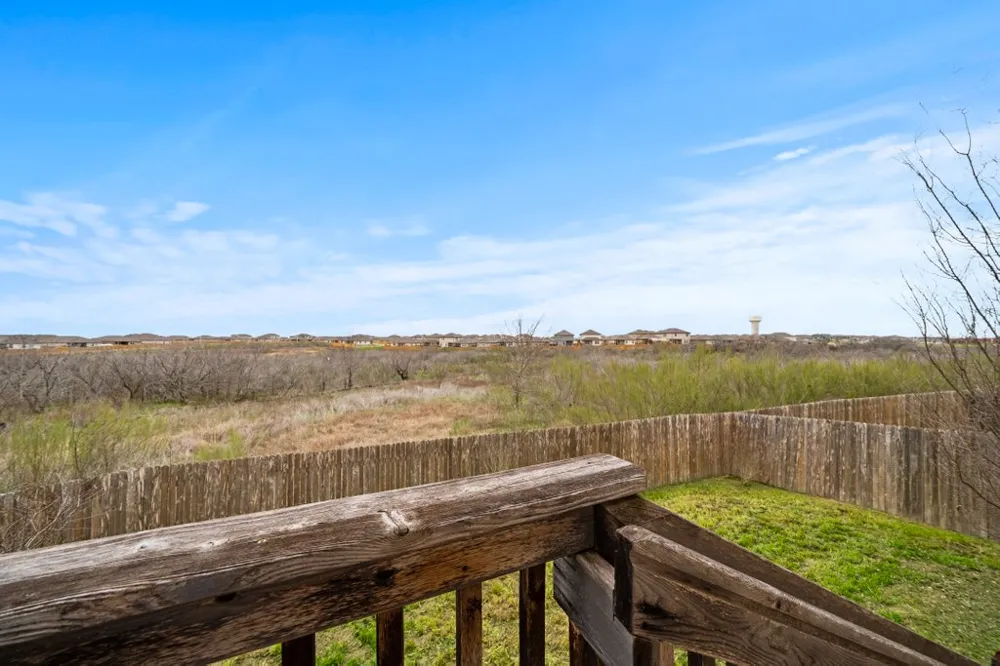172 Lake Glen San Marcos, TX 78666